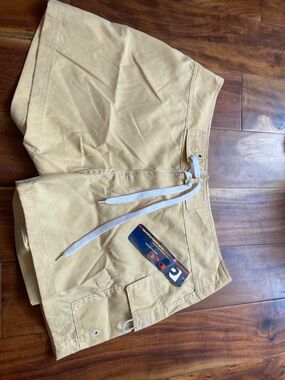 D&C high collection yellow Swim Shorts  men’s size extra large